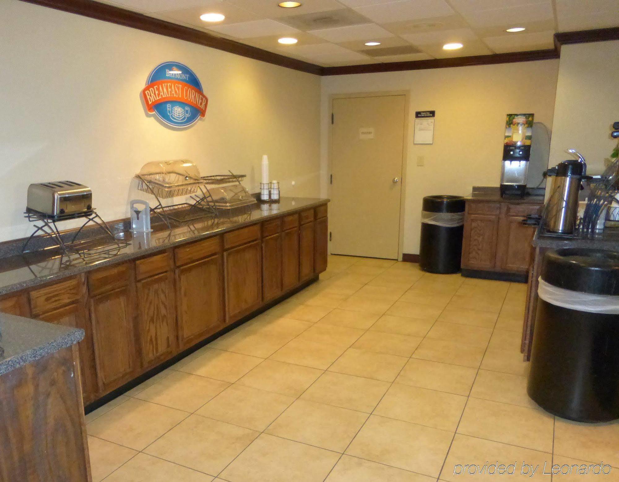 Red Roof Inn Birmingham South Екстериор снимка